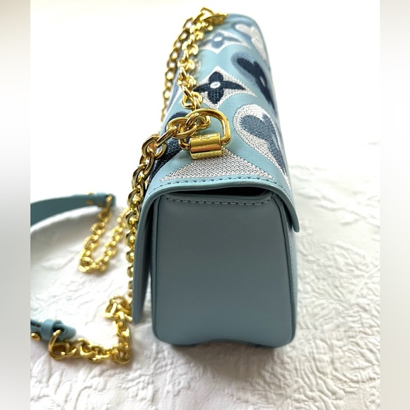 Louis Vuitton Twist Bag - Picture 3 of 12